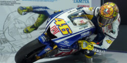 Tamiya - Figura pilota Rossi in piega scala 1/12 Cod. 14118